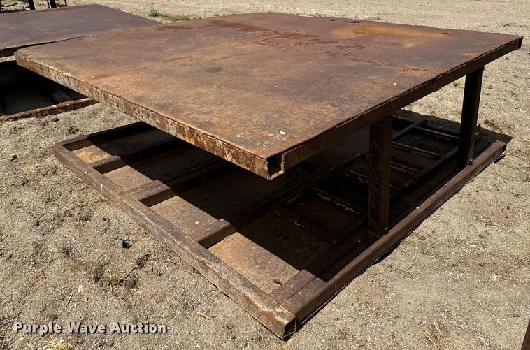 image for item LW9866 (3) trench boxes