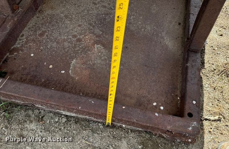 image for item LW9866 (3) trench boxes