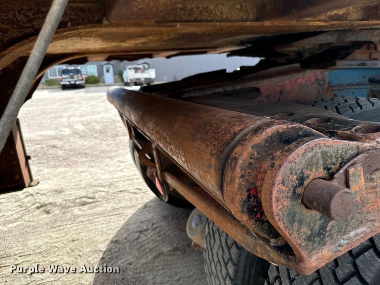 image for item LW9869 1969 Peterbilt  359A winch truck