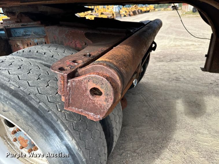 image for item LW9869 1969 Peterbilt  359A winch truck