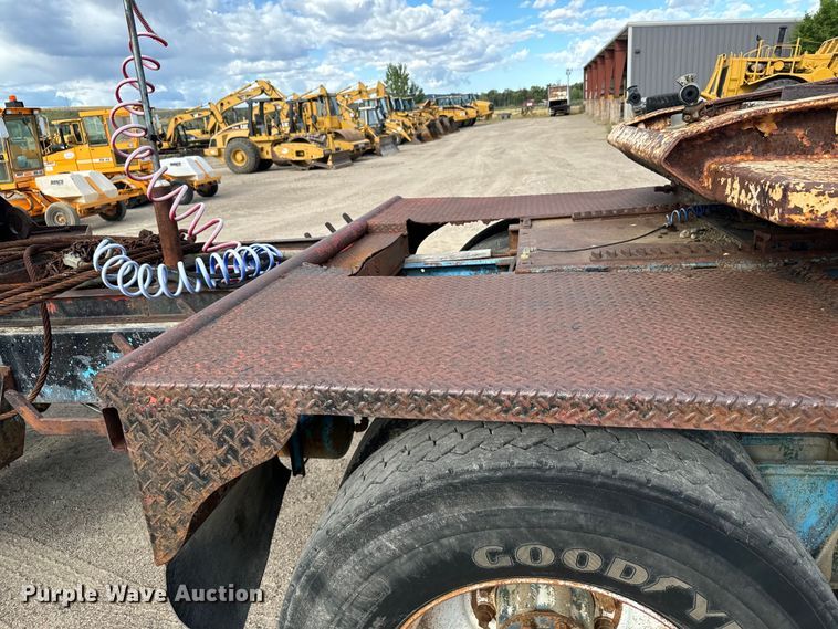 image for item LW9869 1969 Peterbilt  359A winch truck