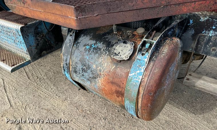 image for item LW9869 1969 Peterbilt  359A winch truck