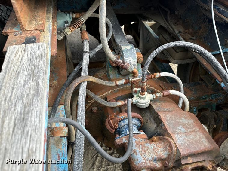 image for item LW9869 1969 Peterbilt  359A winch truck