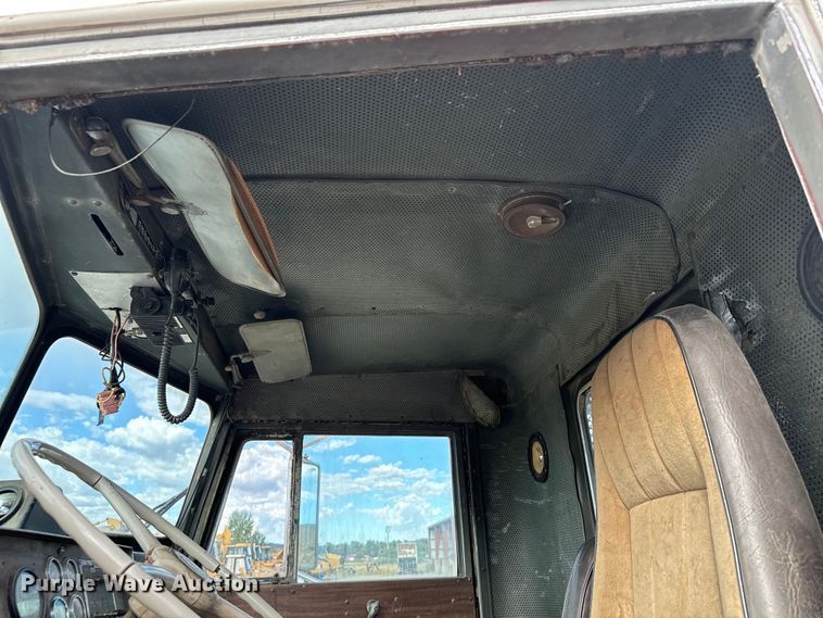 image for item LW9869 1969 Peterbilt  359A winch truck