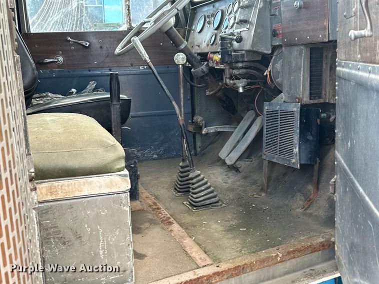 image for item LW9869 1969 Peterbilt  359A winch truck