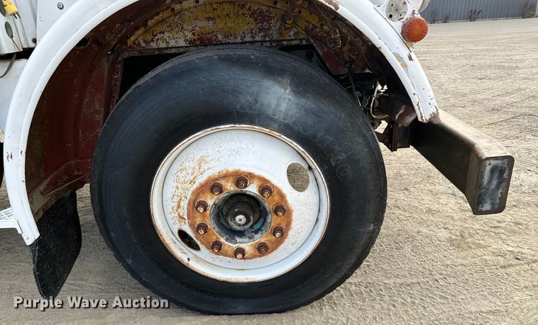 image for item LW9869 1969 Peterbilt  359A winch truck