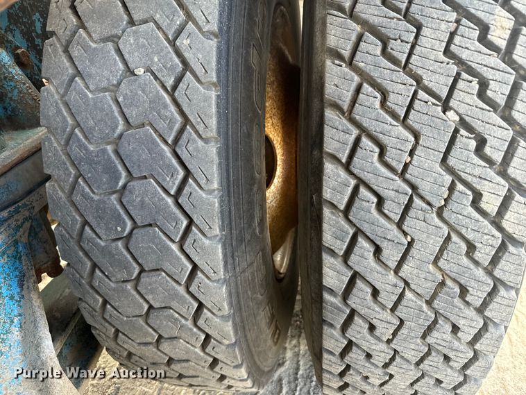 image for item LW9869 1969 Peterbilt  359A winch truck