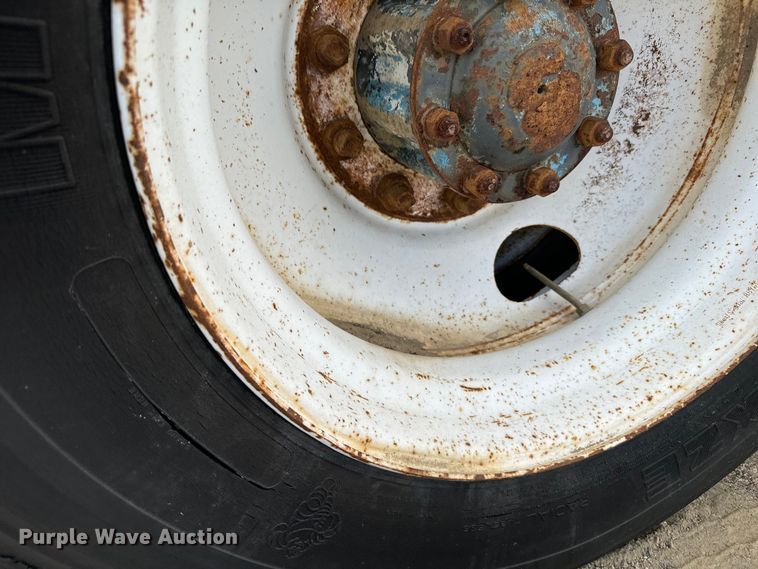 image for item LW9869 1969 Peterbilt  359A winch truck