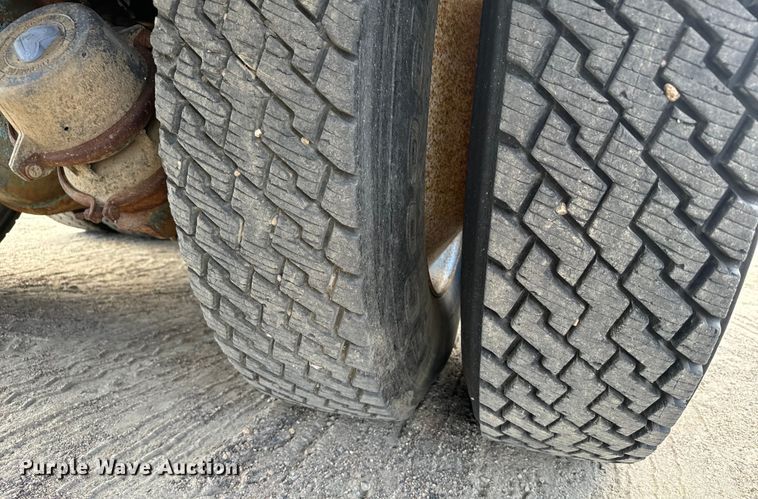 image for item LW9869 1969 Peterbilt  359A winch truck