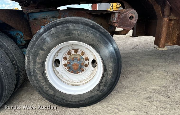 image for item LW9869 1969 Peterbilt  359A winch truck