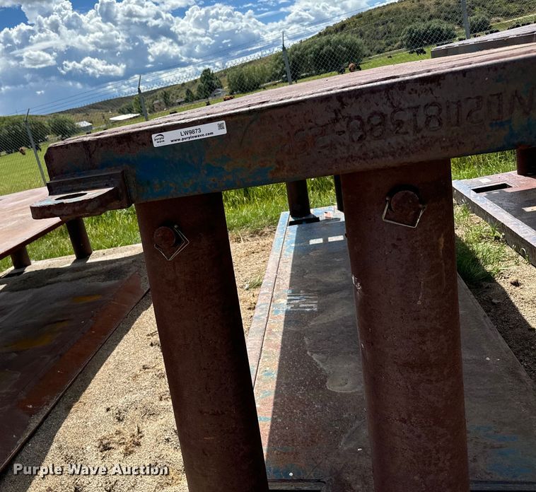 image for item LW9873 (2) trench boxes