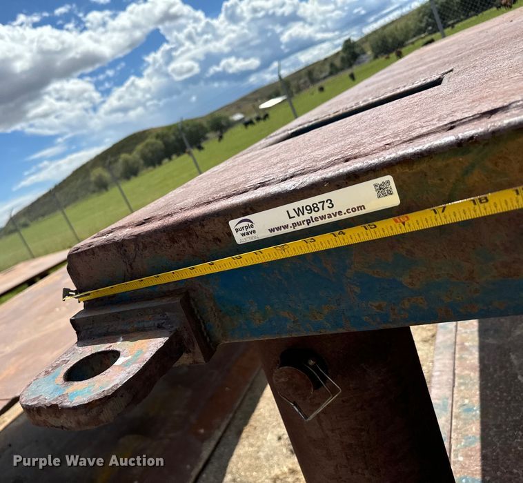 image for item LW9873 (2) trench boxes