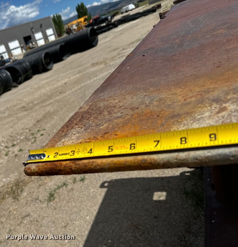 image for item LW9873 (2) trench boxes