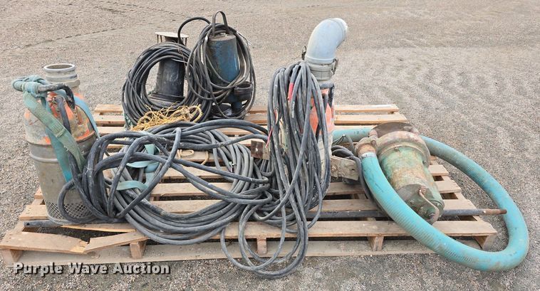 image for item LW9877 Approximately 5 submersible pumps