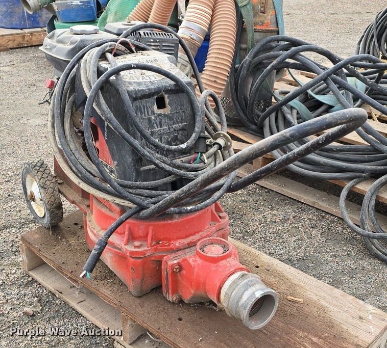 image for item LW9877 Approximately 5 submersible pumps