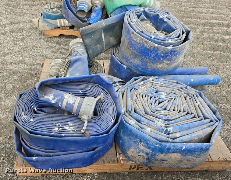 image for item LW9877 Approximately 5 submersible pumps