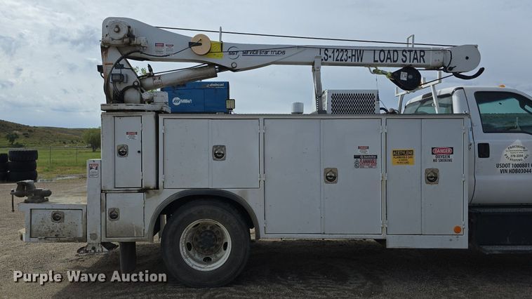 image for item LW9880 2017 Ford F750 Super Duty utility / service truck