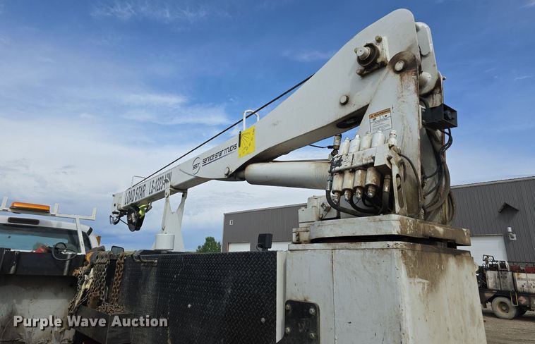 image for item LW9880 2017 Ford F750 Super Duty utility / service truck