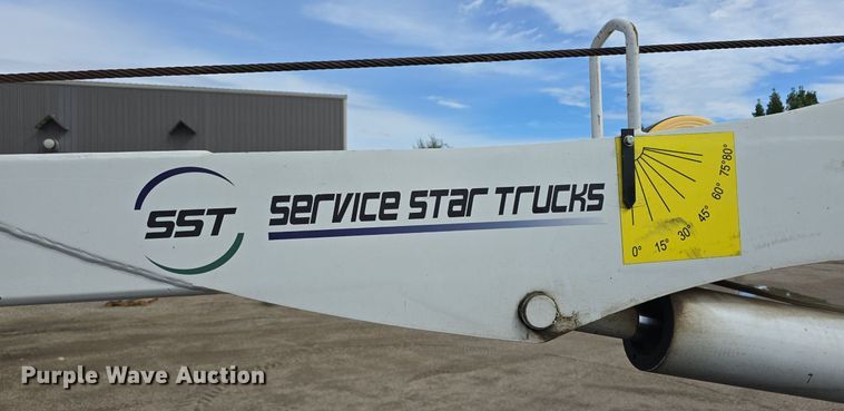 image for item LW9880 2017 Ford F750 Super Duty utility / service truck