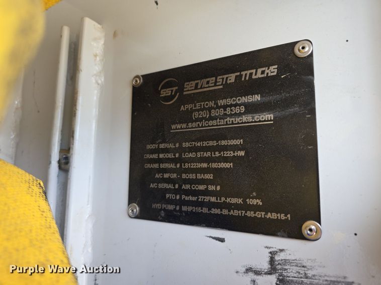 image for item LW9880 2017 Ford F750 Super Duty utility / service truck