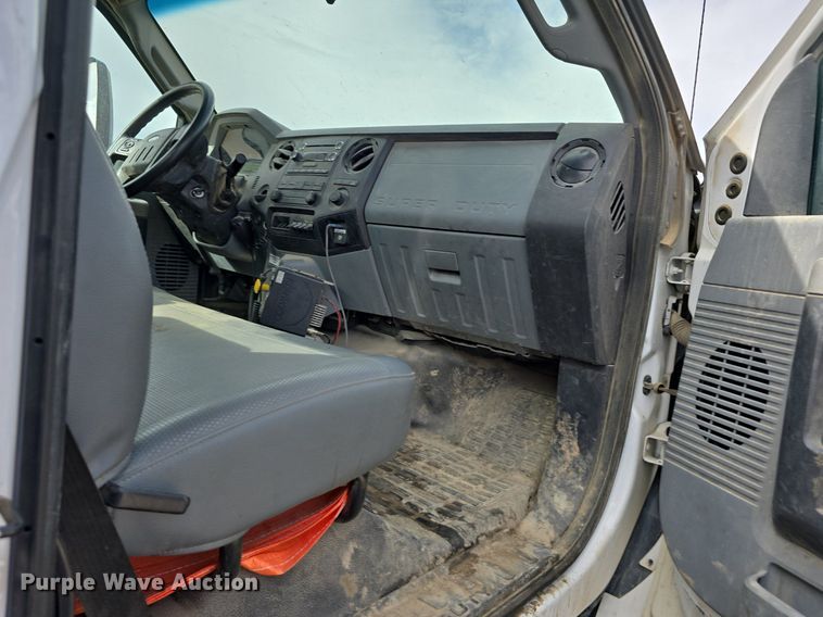 image for item LW9880 2017 Ford F750 Super Duty utility / service truck