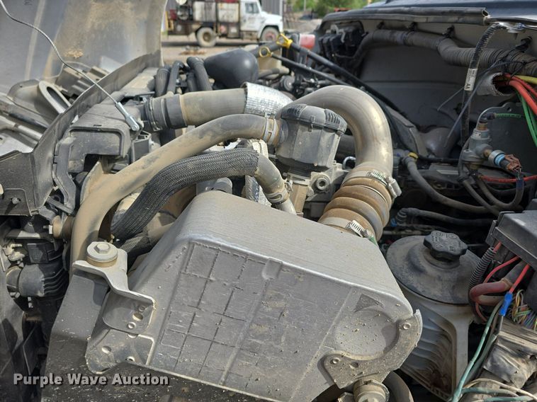 image for item LW9880 2017 Ford F750 Super Duty utility / service truck