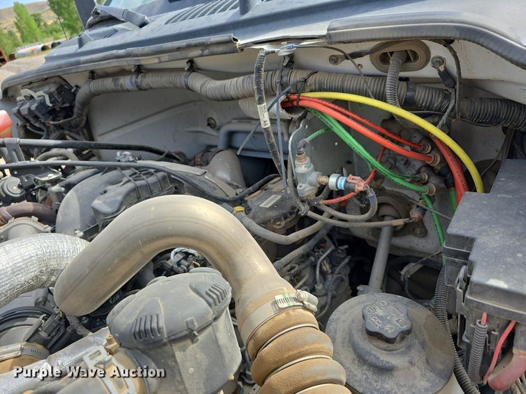 image for item LW9880 2017 Ford F750 Super Duty utility / service truck