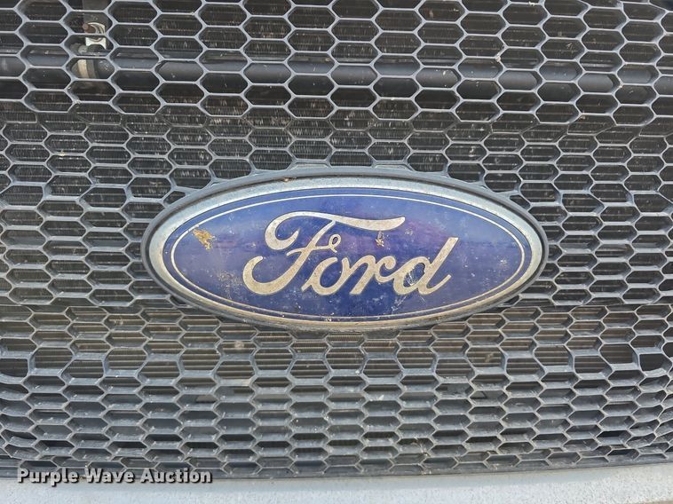 image for item LW9880 2017 Ford F750 Super Duty utility / service truck