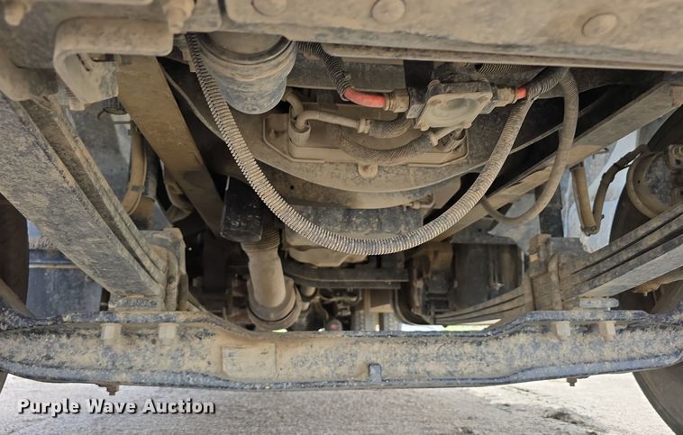 image for item LW9880 2017 Ford F750 Super Duty utility / service truck