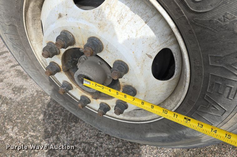 image for item LW9880 2017 Ford F750 Super Duty utility / service truck