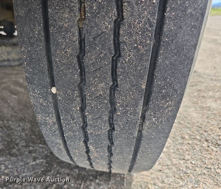 image for item LW9880 2017 Ford F750 Super Duty utility / service truck