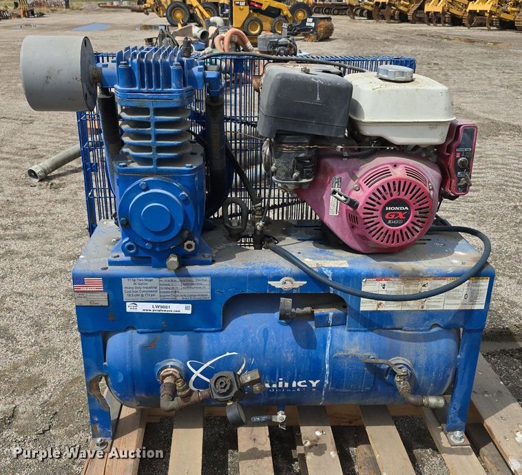 image for item LW9881 2008 Quincy G211H30HCB air compressor