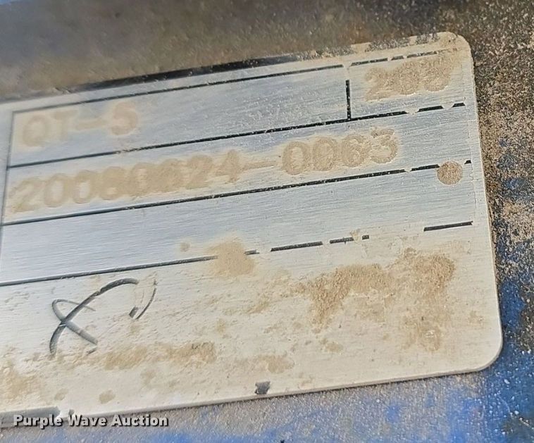 image for item LW9881 2008 Quincy G211H30HCB air compressor