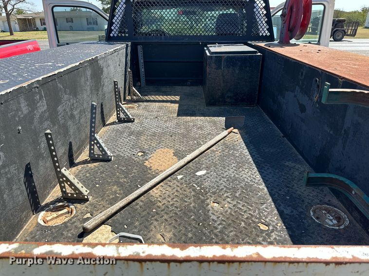 image for item DD3213 2012 Ford F450 Super Duty utility / service truck