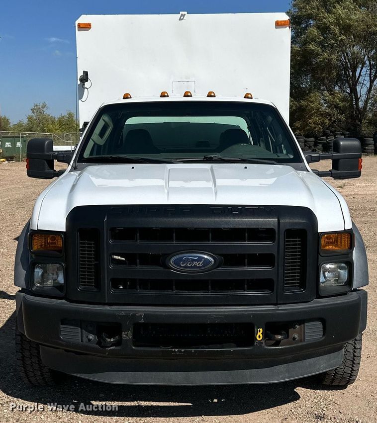 image for item DD3227 2008 Ford F550 Super Duty  Crew Cab utility / service truck
