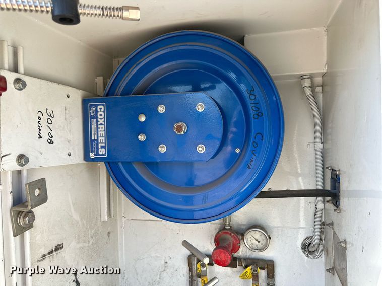 image for item DD3227 2008 Ford F550 Super Duty  Crew Cab utility / service truck