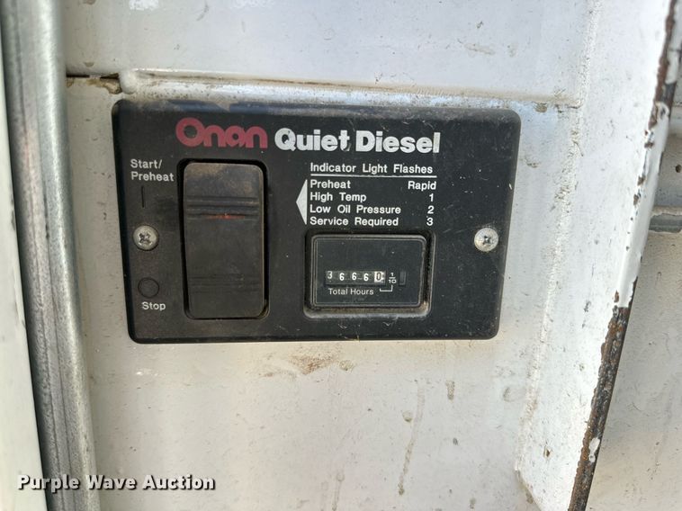 image for item DD3227 2008 Ford F550 Super Duty  Crew Cab utility / service truck