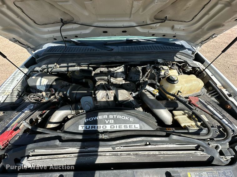 image for item DD3227 2008 Ford F550 Super Duty  Crew Cab utility / service truck