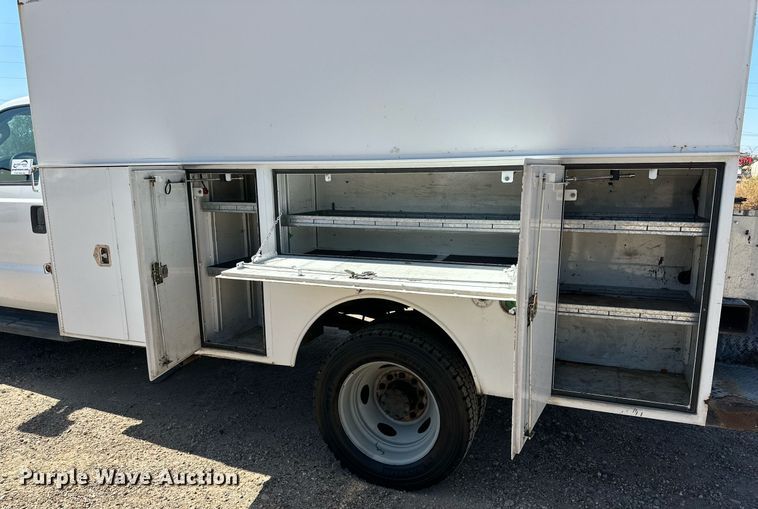 image for item DD3229 2008 Ford F550 Super Duty  utility / service truck
