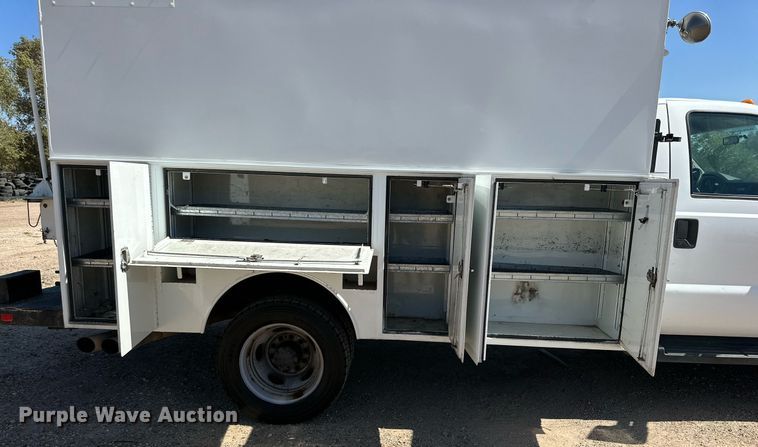 image for item DD3229 2008 Ford F550 Super Duty  utility / service truck