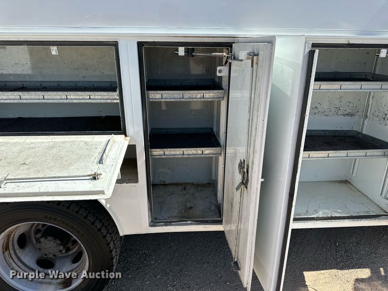 image for item DD3229 2008 Ford F550 Super Duty  utility / service truck