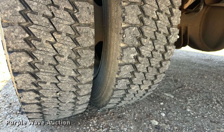 image for item DD3229 2008 Ford F550 Super Duty  utility / service truck