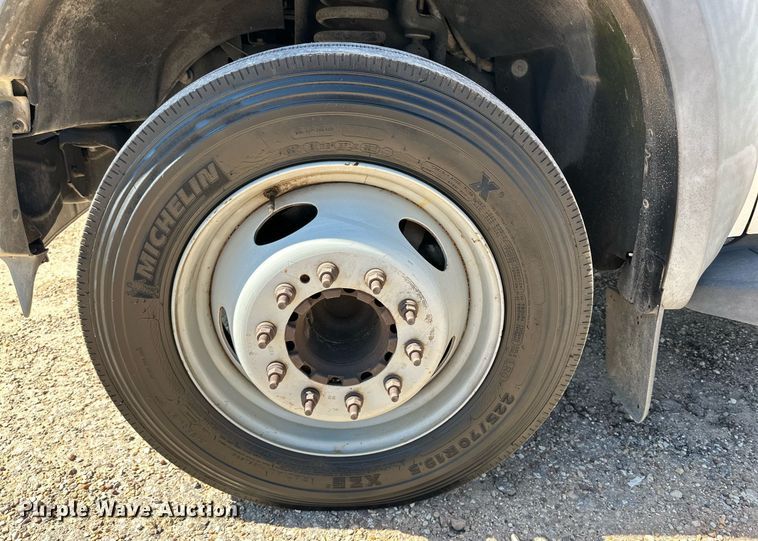 image for item DD3229 2008 Ford F550 Super Duty  utility / service truck