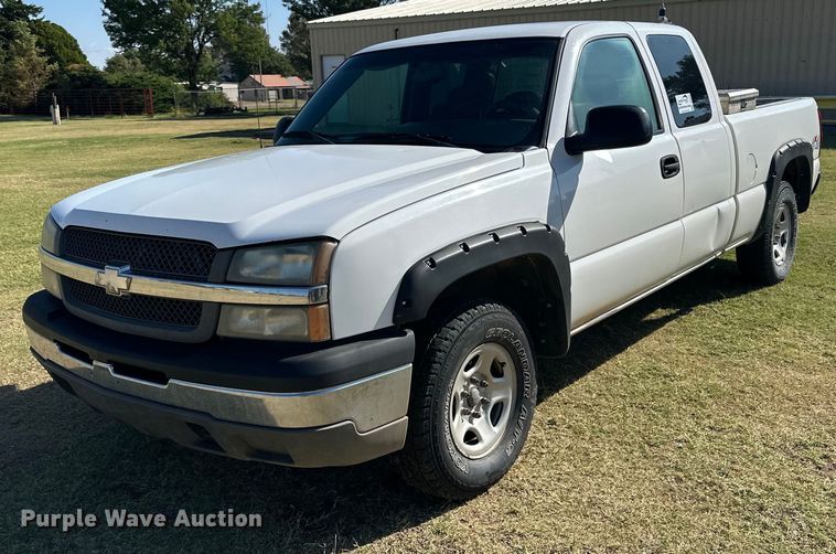 image for item DD3231 2003 Chevrolet Silverado 1500 Ext. Cab pickup truck
