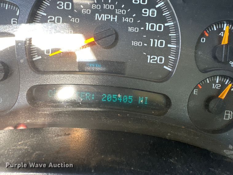 image for item DD3231 2003 Chevrolet Silverado 1500 Ext. Cab pickup truck