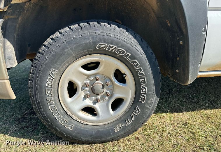 image for item DD3231 2003 Chevrolet Silverado 1500 Ext. Cab pickup truck