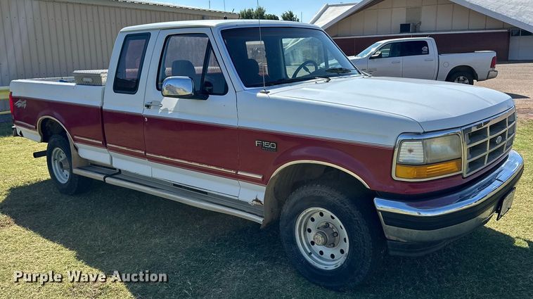 image for item DD3232 1994 Ford F150 SuperCab pickup truck