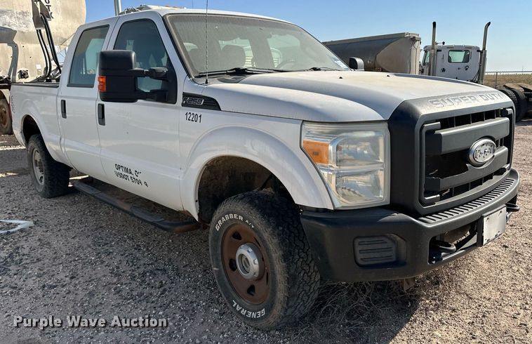 image for item DL0450 2012 Ford F250 Super Duty XL Crew Cab pickup truck