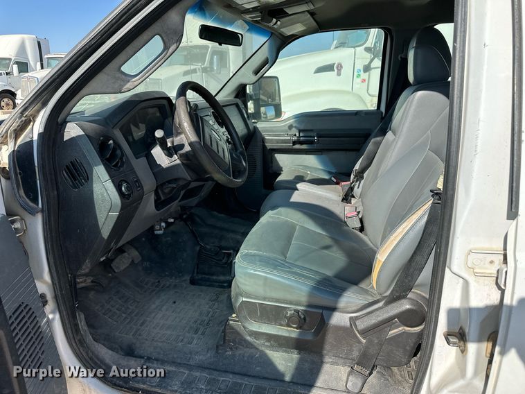 image for item DL0450 2012 Ford F250 Super Duty XL Crew Cab pickup truck