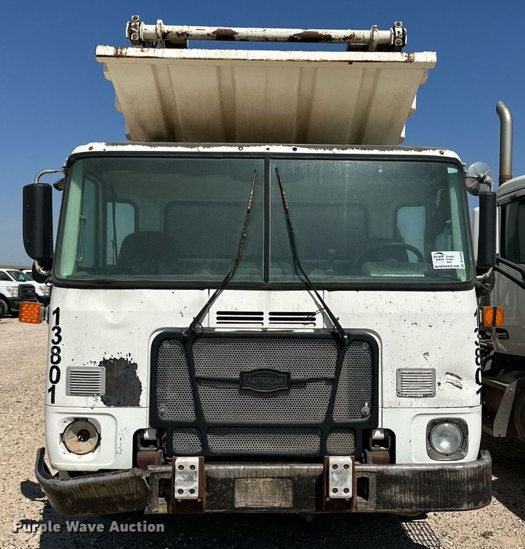 image for item DL0456 2014 Autocar ACX refuse truck